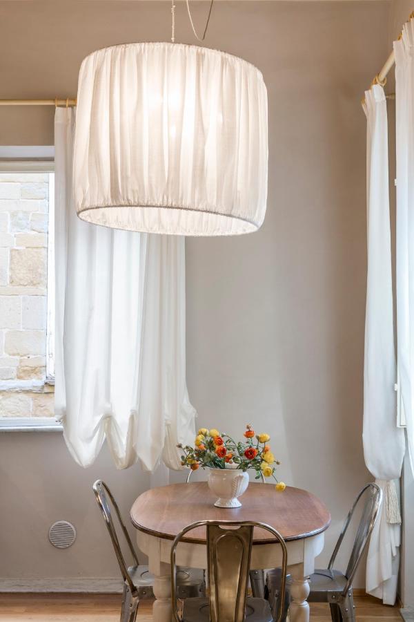 לוקה Stence Apartment מראה חיצוני תמונה